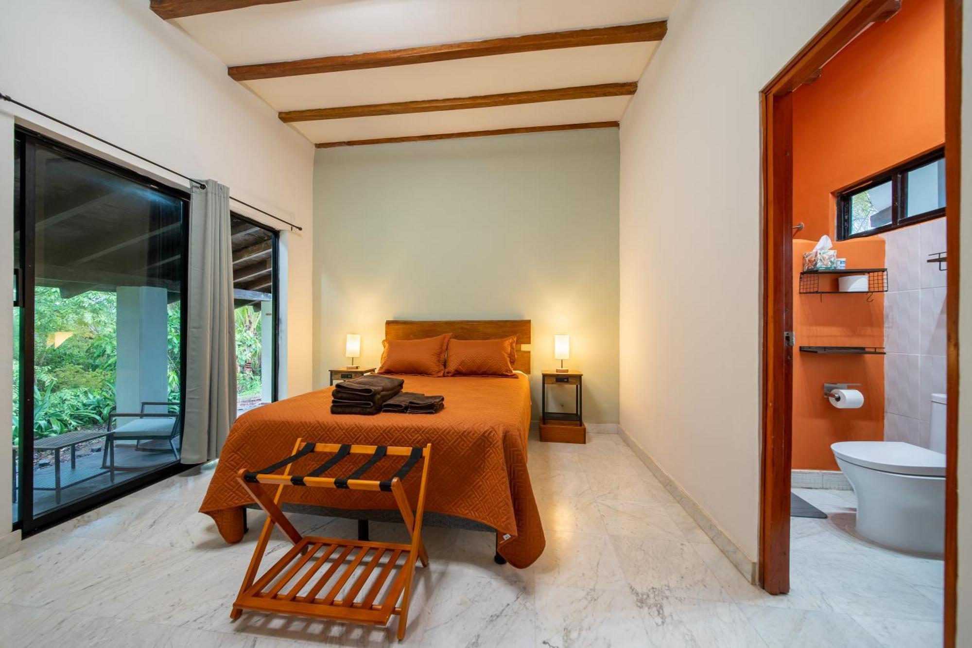 Zenquility Inn & Tavern Pedasi Town Экстерьер фото